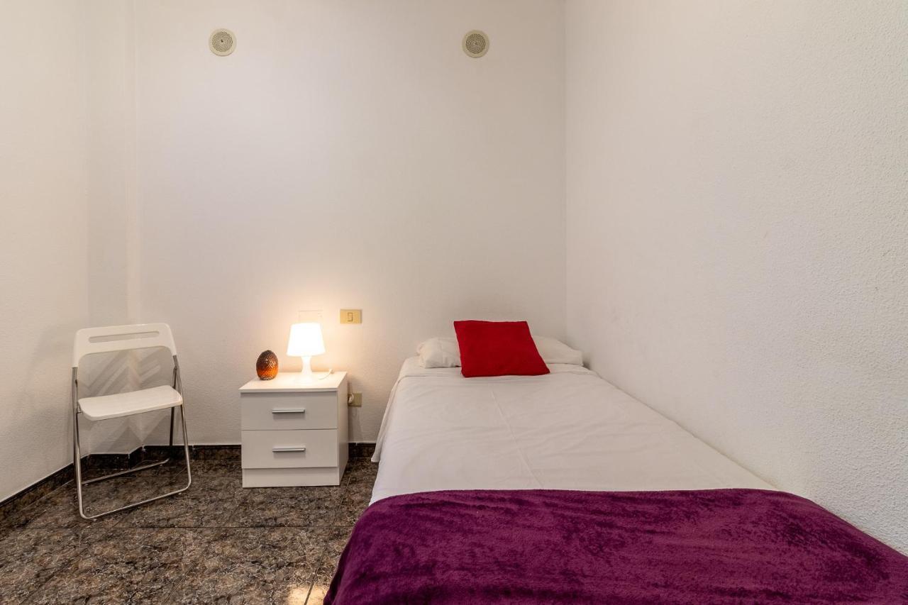 Flatguest Cicer - 3Bdr + Balcony + Beach Las Palmas de Gran Canaria Exteriör bild