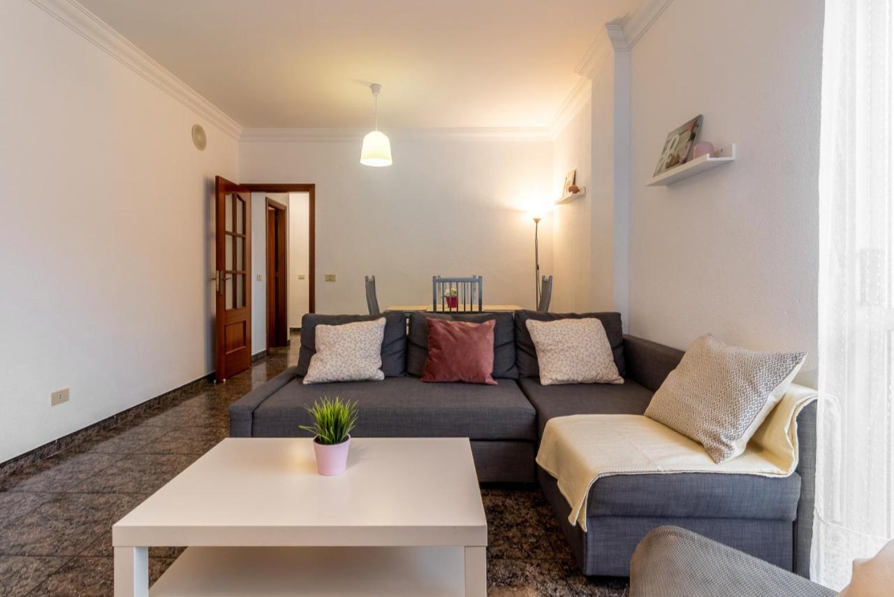 Flatguest Cicer - 3Bdr + Balcony + Beach Las Palmas de Gran Canaria Exteriör bild