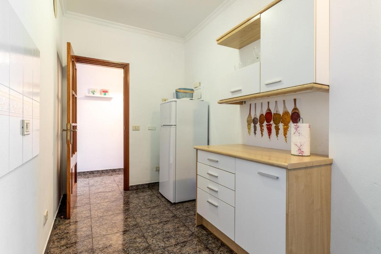 Flatguest Cicer - 3Bdr + Balcony + Beach Las Palmas de Gran Canaria Exteriör bild